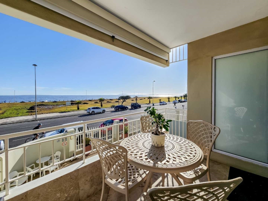 3 Bedroom Property for Sale in Mouille Point Western Cape